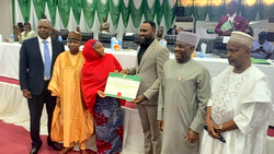 Federal govt presents license to Isaac Balami University of Aeronautic, Management as school kicks off