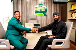 Tunde Onakoya visits ROLAD HQ to spotlight community, legacy, vision