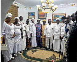 Udu chiefs, youths pay solidarity visits to Ovie-designate