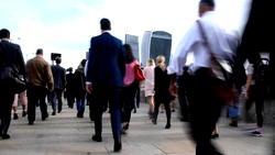 Unemployment rate in UK hits highest in four years as wage growth falls