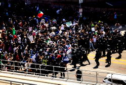 Unrest in Los Angeles over immigration raids as troops sent by Trump fan out