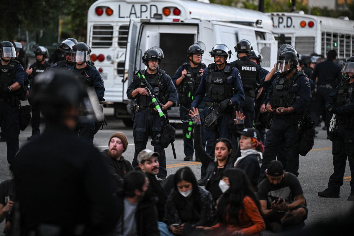 Protests spread across US despite Trump threats