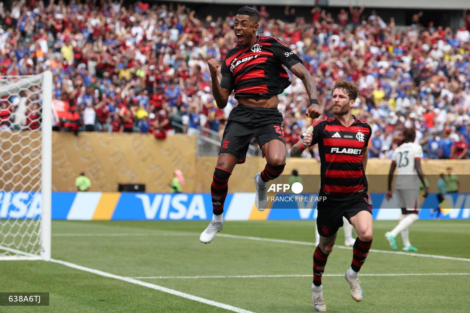 Flamengo come from behind to beat Chelsea 3-1 at Club World Cup
