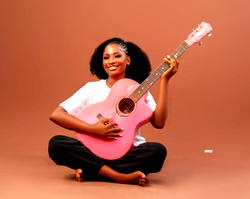 Ari Jay releases “Apology” to music lovers