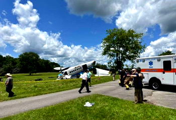 Plane carrying 20 people crashes in U.S