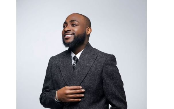 Video: “I spent $3.7m cash” — Davido on white wedding