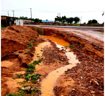 Downpour: Several houses submerged as floods cut off Awka-Onitsha highway