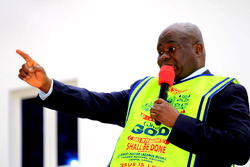 Muoka assures Nigerians of God’s blessings at annual crusade