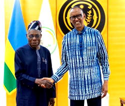 Photos: Rwanda’s Paul Kagame reappears amid health rumours, meets Obasanjo