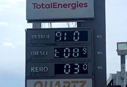NNPC, oil marketers hike petrol pump price to N945 in Abuja, N915 in Lagos