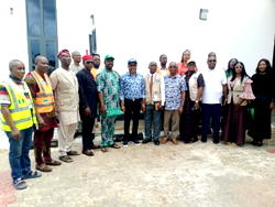 Flood: NEMA storms 2 risk LGAs in Anambra, sensitizes communities