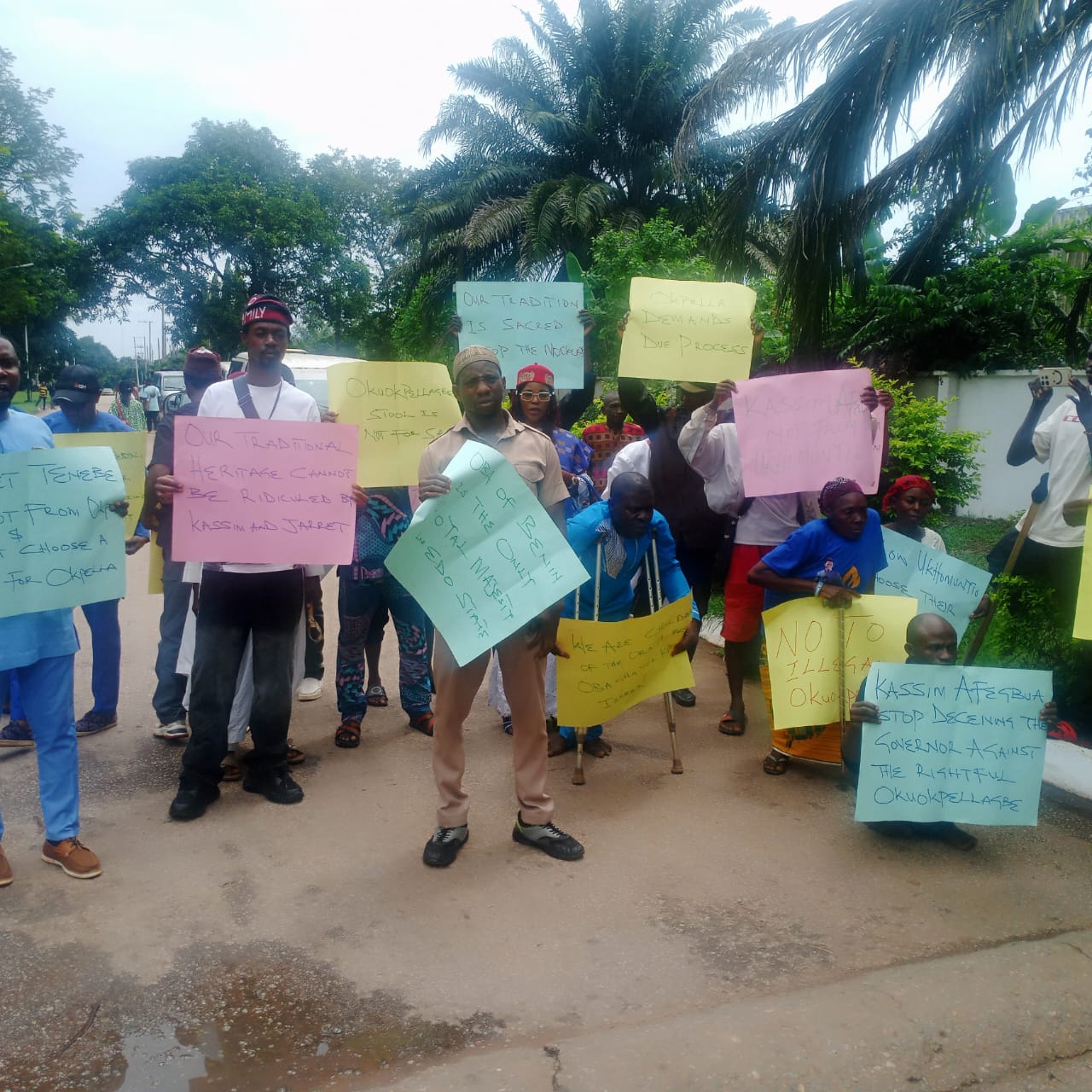 Edo community protests appointment of new king