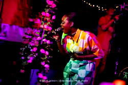 Banké debuts performance in UK, connects with local creatives