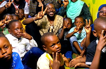 Adekunle Gold foundation launches free health insurance scheme for 1000 sickle cell warriors
