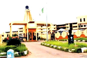 Group rejects renaming of Ibadan Polytechnic, urges Makinde to reconsider