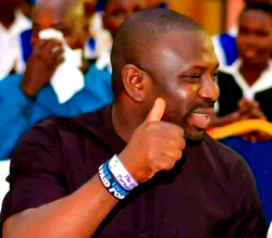 Orobosa hails Umuakpor on birthday anniversary