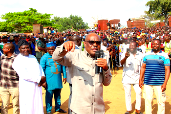 Commissioning: Apo mechanic village traders close shops to welcome Tinubu