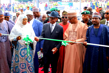Minister lauds Wike for constructing world-class bus terminals in Abuja