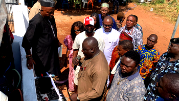 Foundation builds E-Library, launches IT mentorship scheme to immortalize community leader