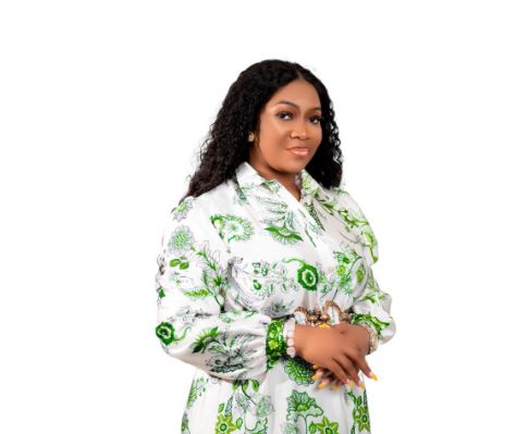 Firm empowers market women with tech skills