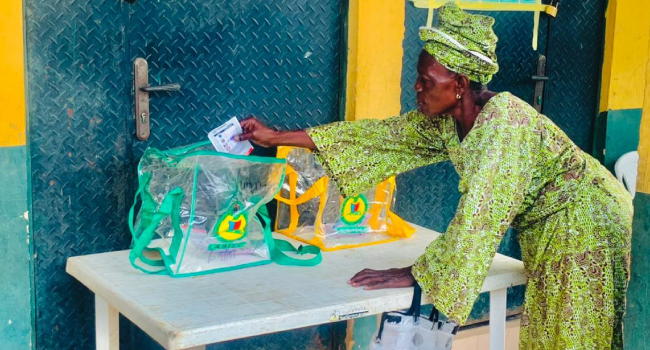 70-year-old-woman-cast-vote
