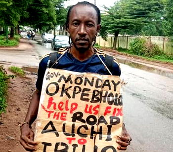 Artist treks from Akoko-Edo to Benin over bad road, kidnappings