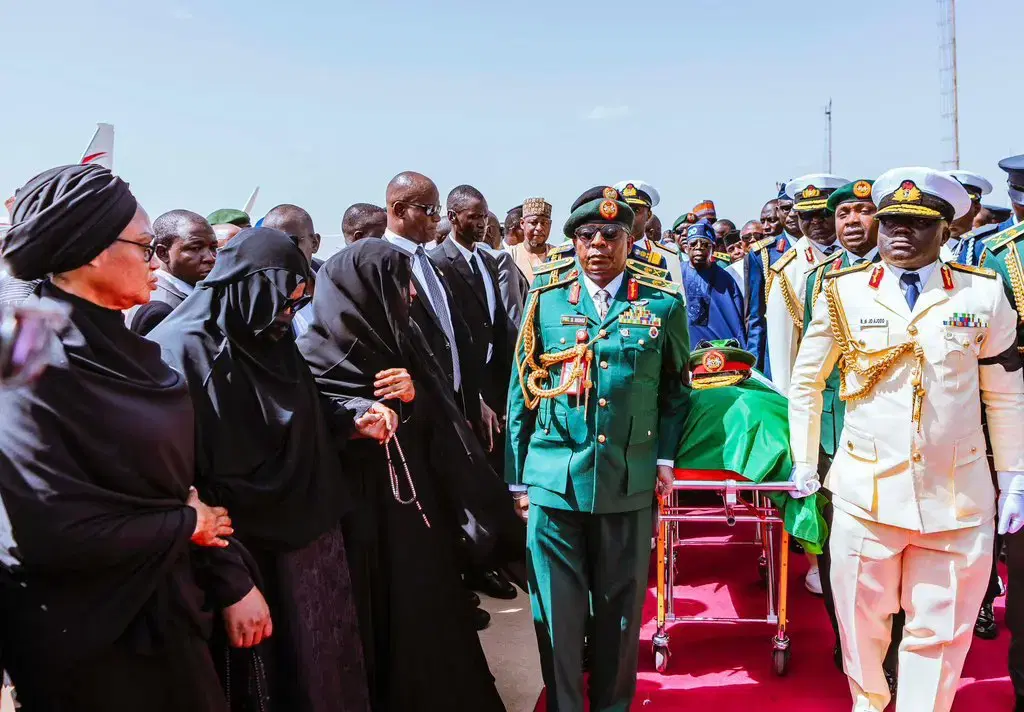 Buhari goes home in blaze of glory, honour