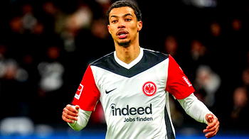 Liverpool agree to sign Frankfurt striker Ekitike