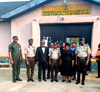 Akwa Ibom Chief Judge, Ekaette Fabian-Obot, releases 133 inmates across four custodial centres