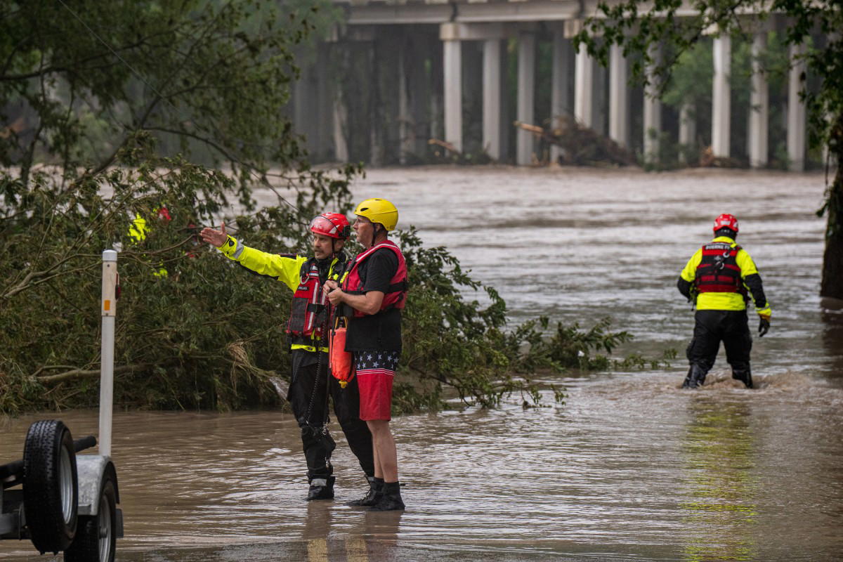 Texas flood: 24 confirmed dead, over 20 schoolgirls missing - Vanguard News