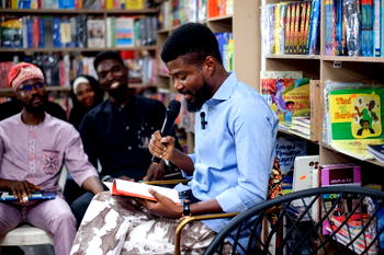 Ọ̀jẹ̀labí reflects on poetry debut at Ibadan reading, sparks dialogue on reading culture
