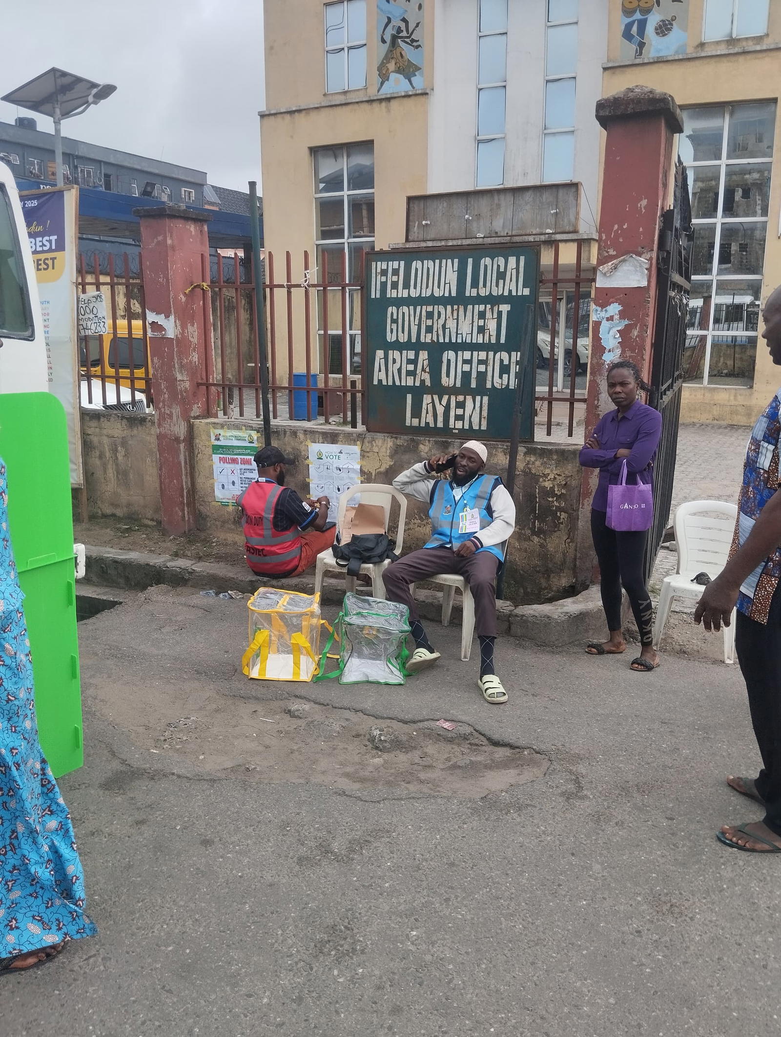 Lagos LG Polls: Traders make brisk business amid movement restrictions