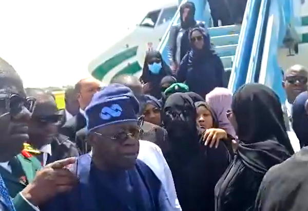 Breaking: Tinubu receives Buhari’s remains on arrival in Nigeria