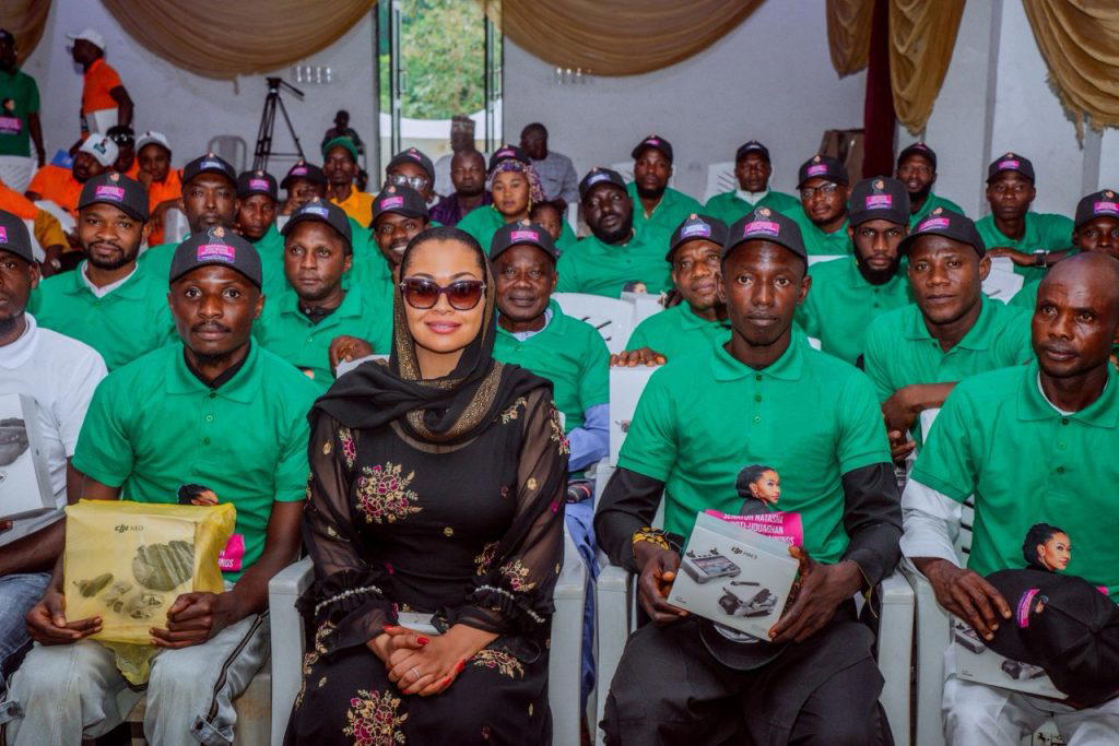 Senator Natasha empowers 250 Kogi youths with drone technology