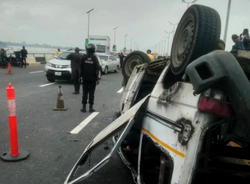 Eight passengers escape death in auto crash on 3rd Mainland Bridge