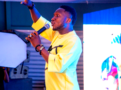 Leakingmouth shuts down Abuja as first Jos-based comedian
