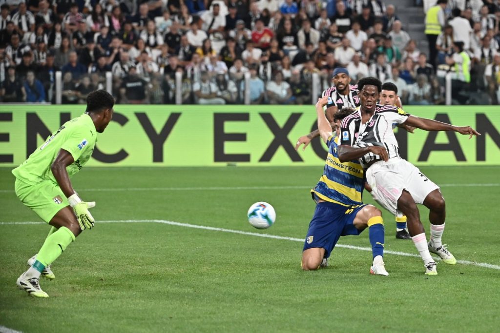 Jonathan David strikes on Serie A debut as Juve ease past Parma
