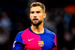 Inigo Martinez leaves Barcelona for Saudi club Al-Nassr