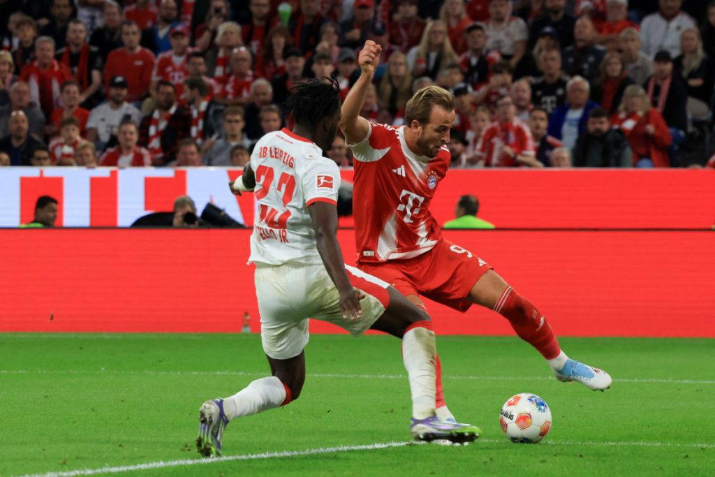 Kane hits hat trick as Bayern thump Leipzig in Bundesliga opener