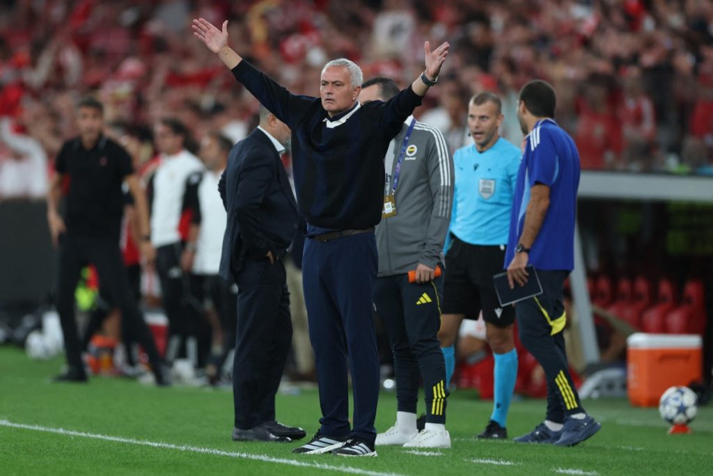 FBL-EUR-C1-PLAY OFF-BENFICA-FENERBAHCE