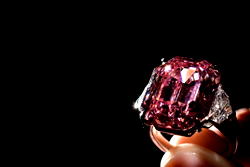 Dubai police retrieve stolen diamond worth $25 million