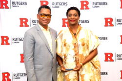 Nigerian wins award in USA for tackling homelessness 