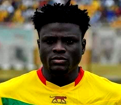 Nigerian-born Beninese striker Razak Omotoyossi dies at 39