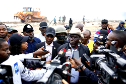 Security Threat: FCTA clears shanties, recovers dangerous weapons, impounds 20 vehicles