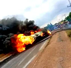 Explosion: 4 hospitalised after two fuel tankers collide in Zaria