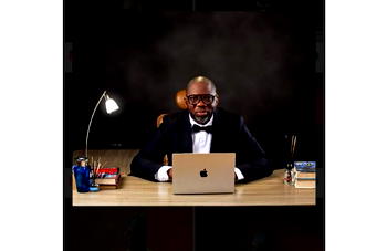 Seun Oloketuyi unveils new book “Making Movies the Nollywood Way”