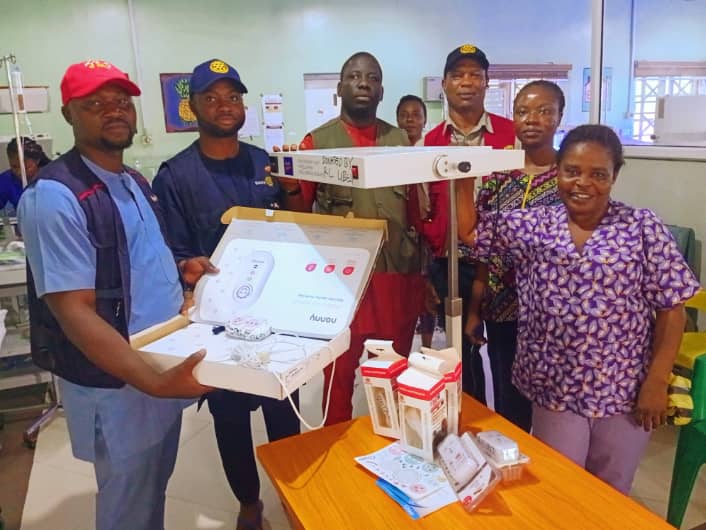 Rotary club of Ubeji donates medical equipment to Warri Central hospital