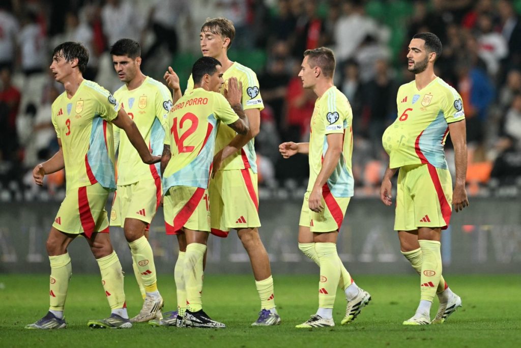 Merino hits hat-trick as Spain thump Turkey 6-0