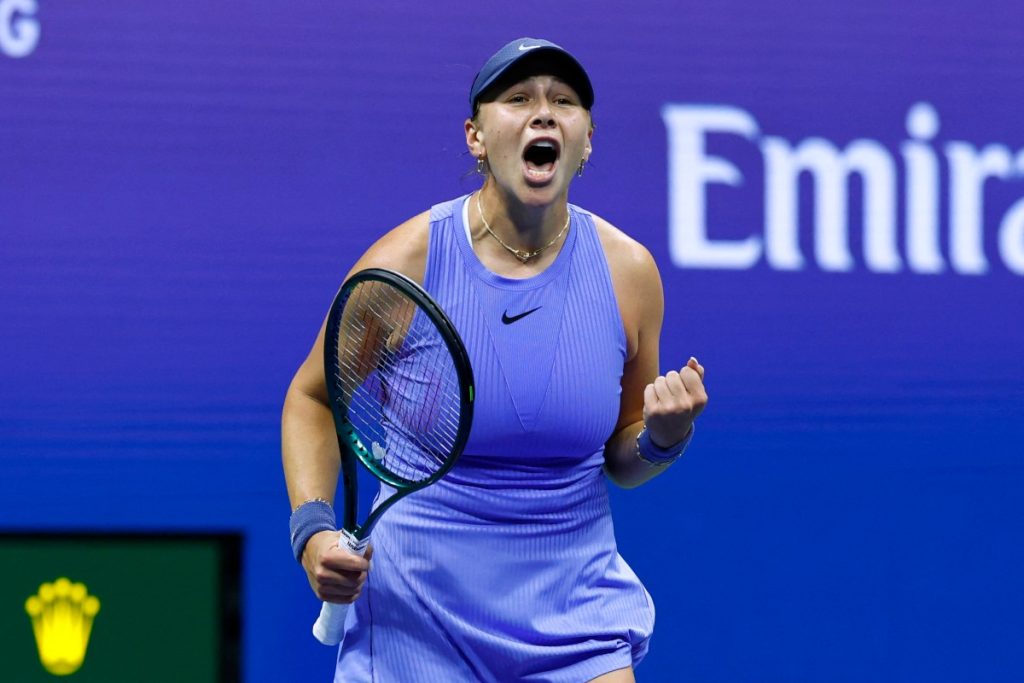 Sabalenka returns to US Open final as Anisimova sinks Osaka