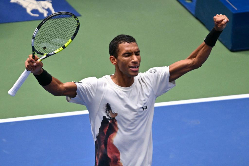 Auger-Aliassime beats Rublev to make US Open last eight